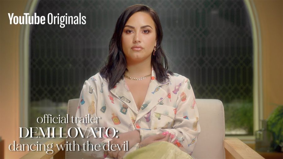 Demi+Lovato+reflects+over+starting+over+in+new+album