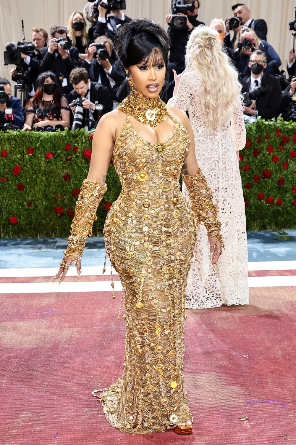 “All That Glitters”: A Review Of The Red Carpet At The Met Gala – The ...