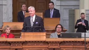 Murphy addresses legislators at his budget address in March